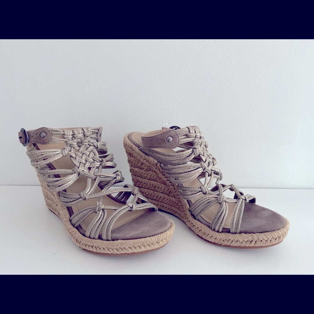 Johnston and Murphy Wedge